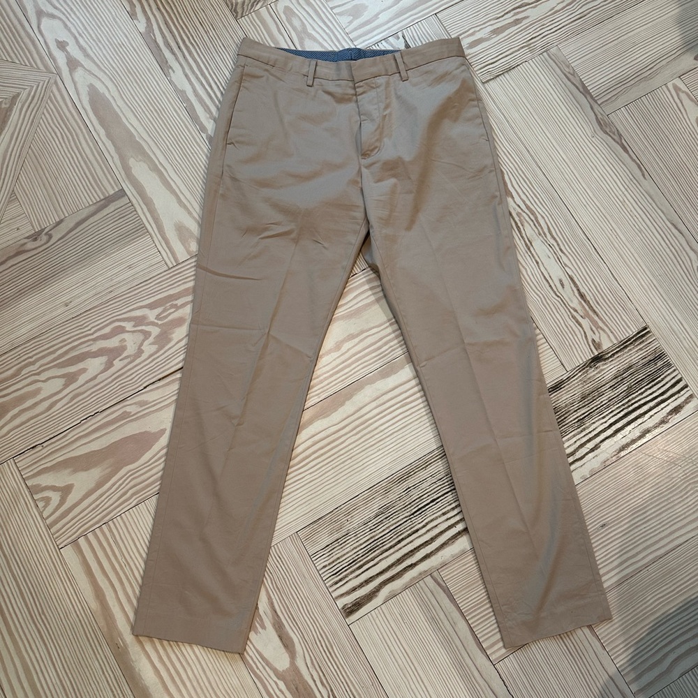 Bonobos Tan Chinos Versatile Cotton Blend
